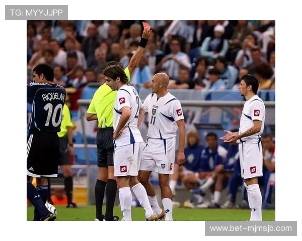 回顾世界杯十大精彩进球那些令人热血沸腾的足球瞬间